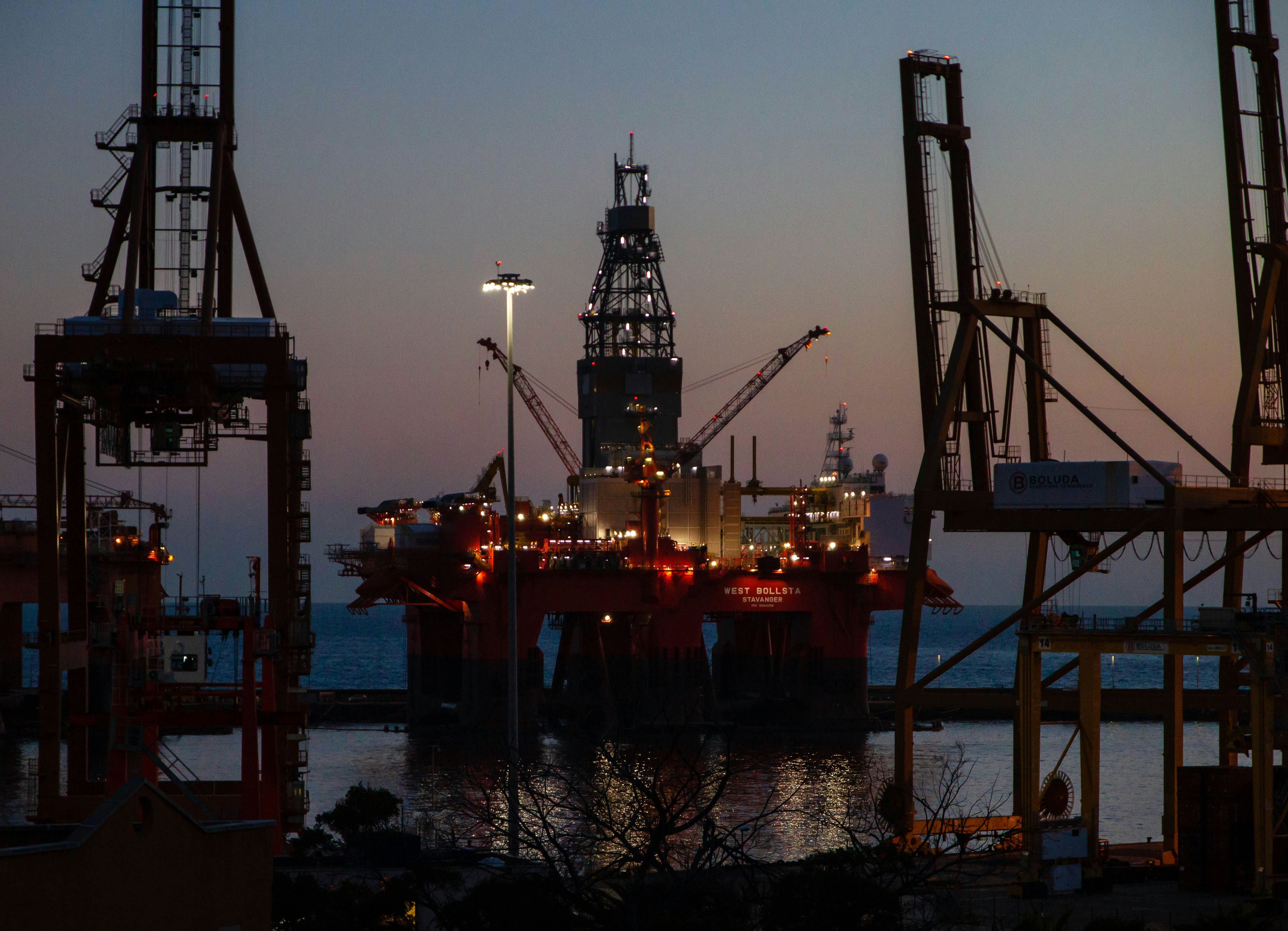 Oil & Gas